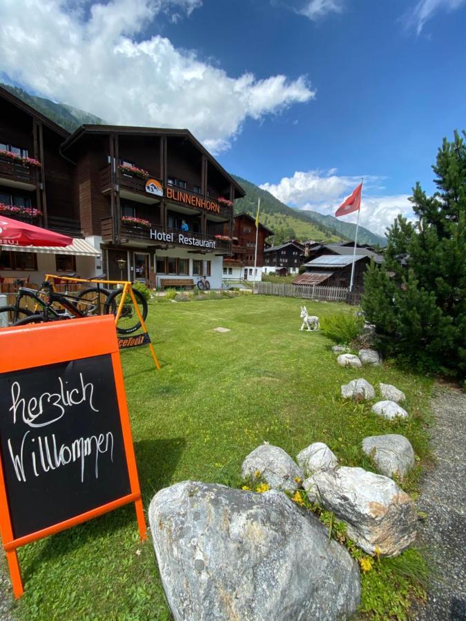 Hotel Blinnenhorn Reckingen エクステリア 写真