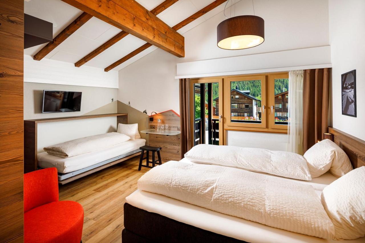 Hotel Blinnenhorn Reckingen エクステリア 写真
