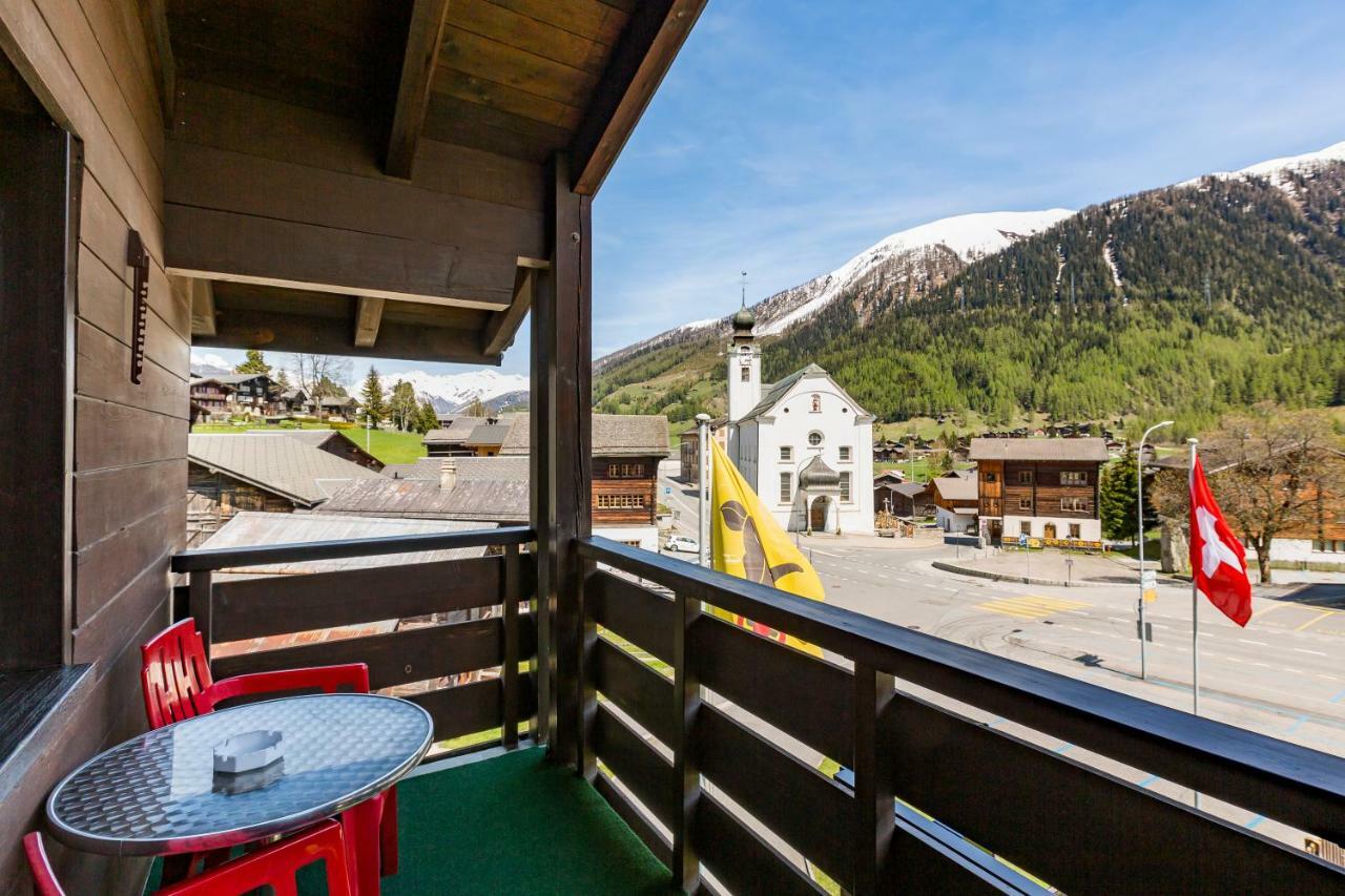Hotel Blinnenhorn Reckingen エクステリア 写真