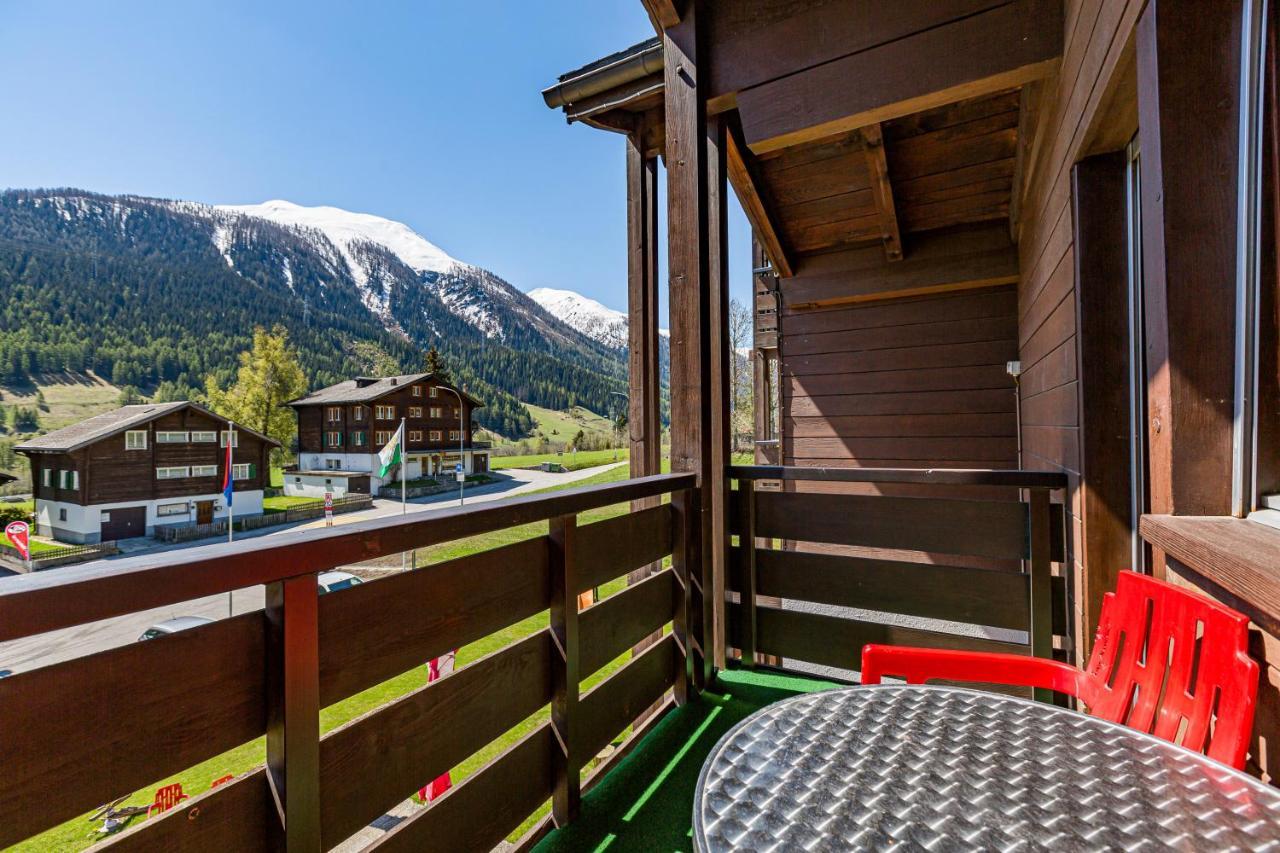 Hotel Blinnenhorn Reckingen エクステリア 写真
