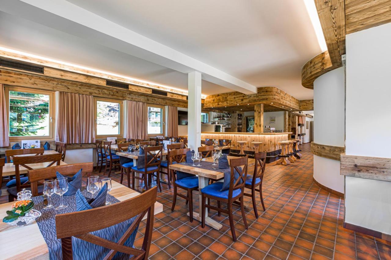 Hotel Blinnenhorn Reckingen エクステリア 写真